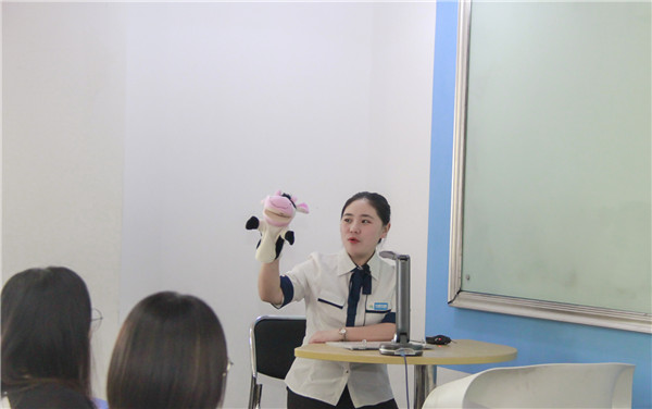 燕燕讲师继续培训91期的幼儿部课程