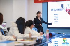 引领右脑111期青少部讲师培训开班啦